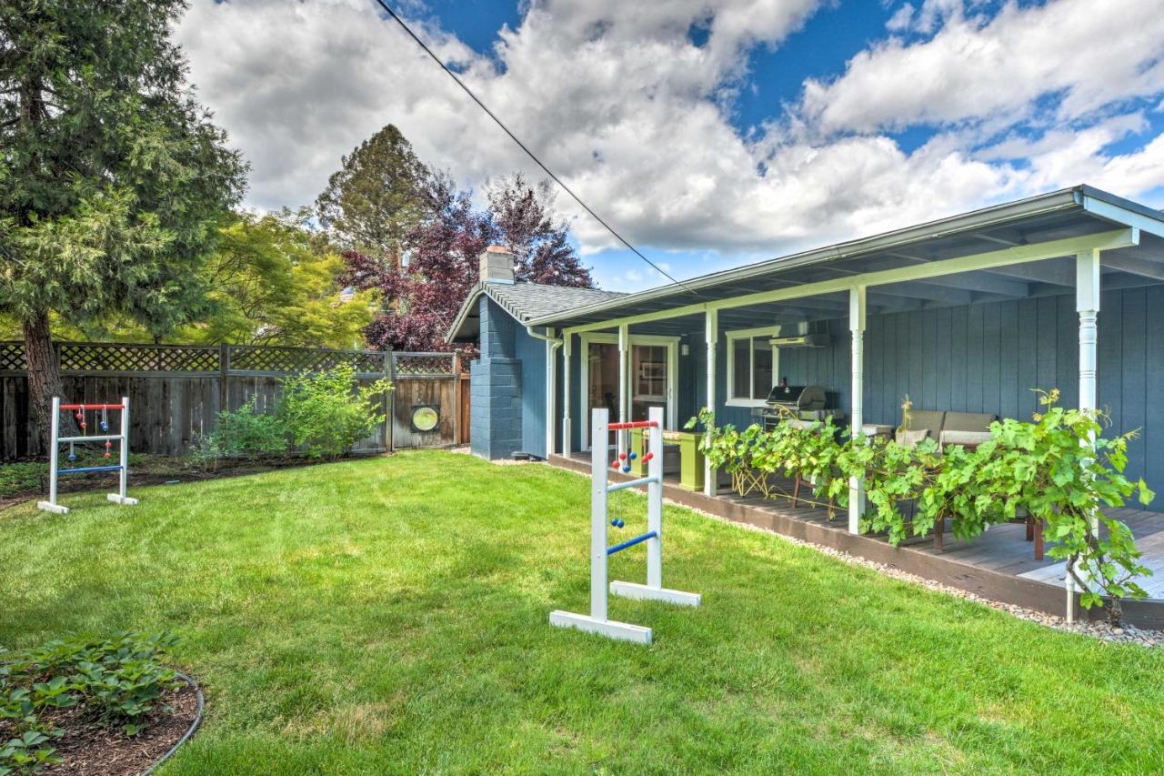 Central Medford Family Retreat With Large Yard! Luaran gambar